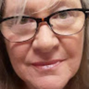 Meet your Posher, Helen